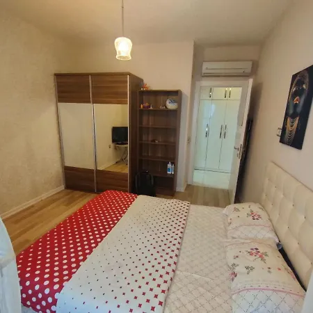 Apartmán Konyaalti Liman Denize 400 Mt Havuzlu Antalya