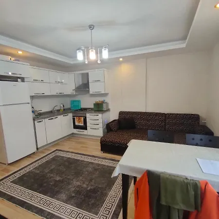 Apartmán Konyaalti Liman Denize 400 Mt Havuzlu *