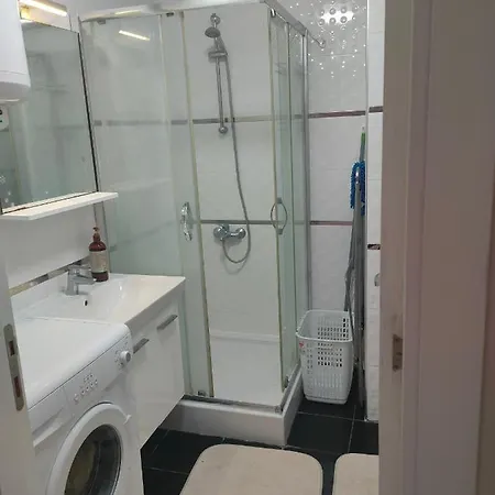 Konyaalti Liman Denize 400 Mt Havuzlu * Antalya